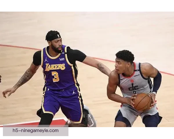 湖人大胜奇才三核85替补爆发