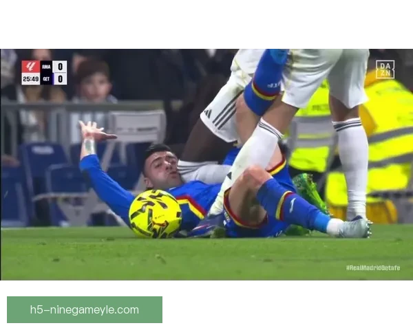 吕迪格坦言：有时动作过火未达标准